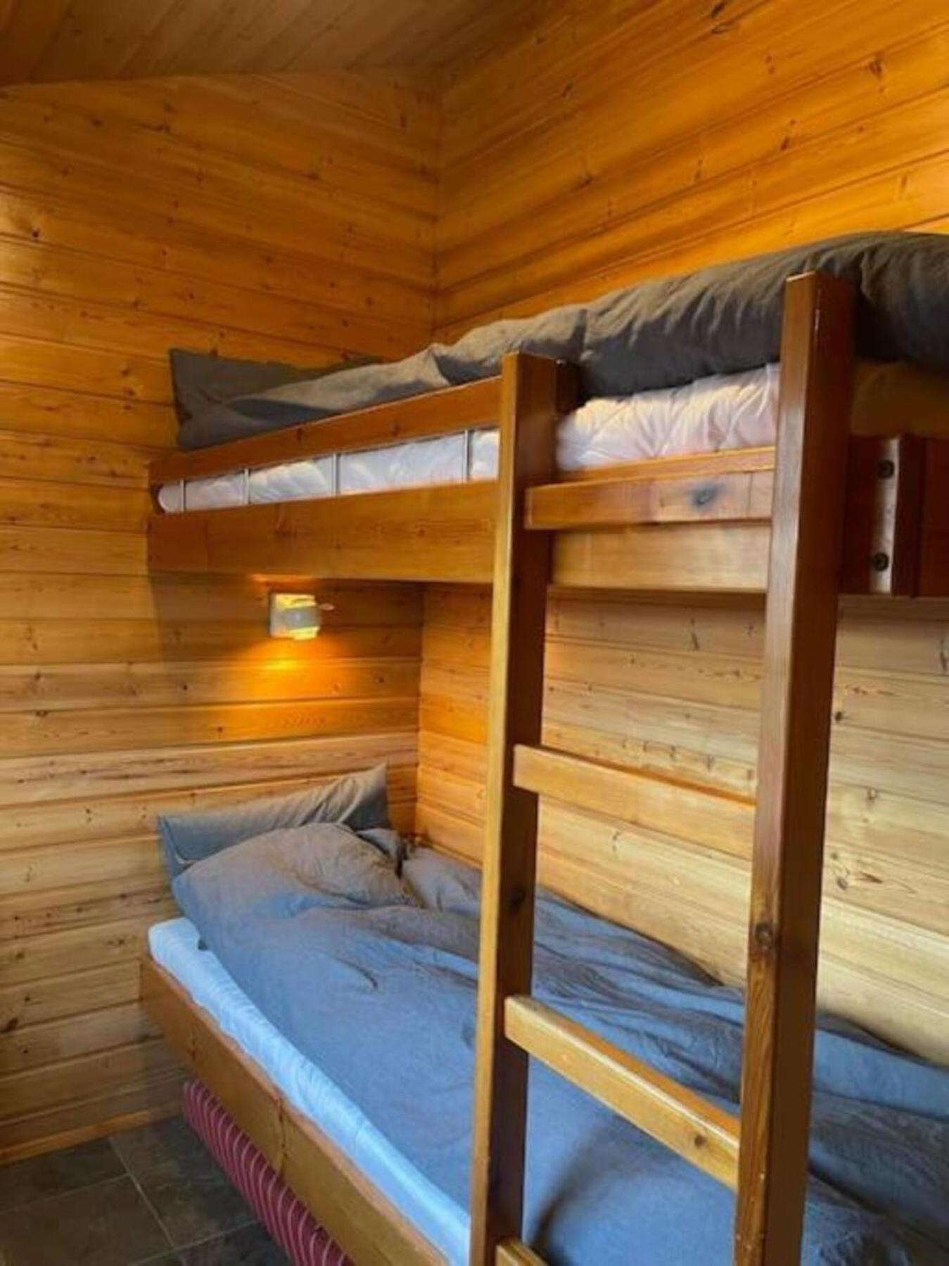 Cozy 2 Bedroom Cottage With Hot Tub Akureyri Kültér fotó